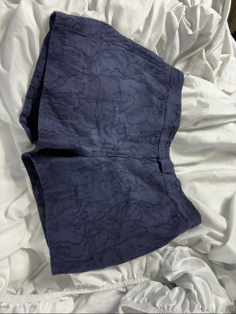 COS Navy reversible silk blend button zip closer textured shorts size 4